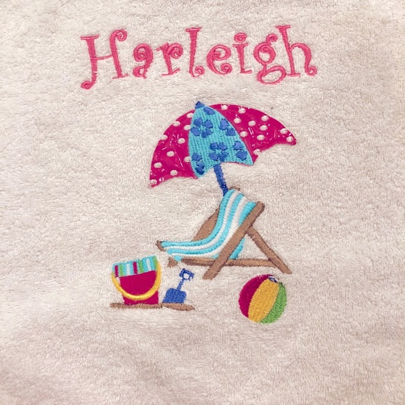 “Harleigh” monogrammed towel - Picture 1 of 3